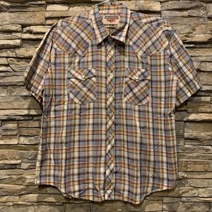 Vintage plaid button up